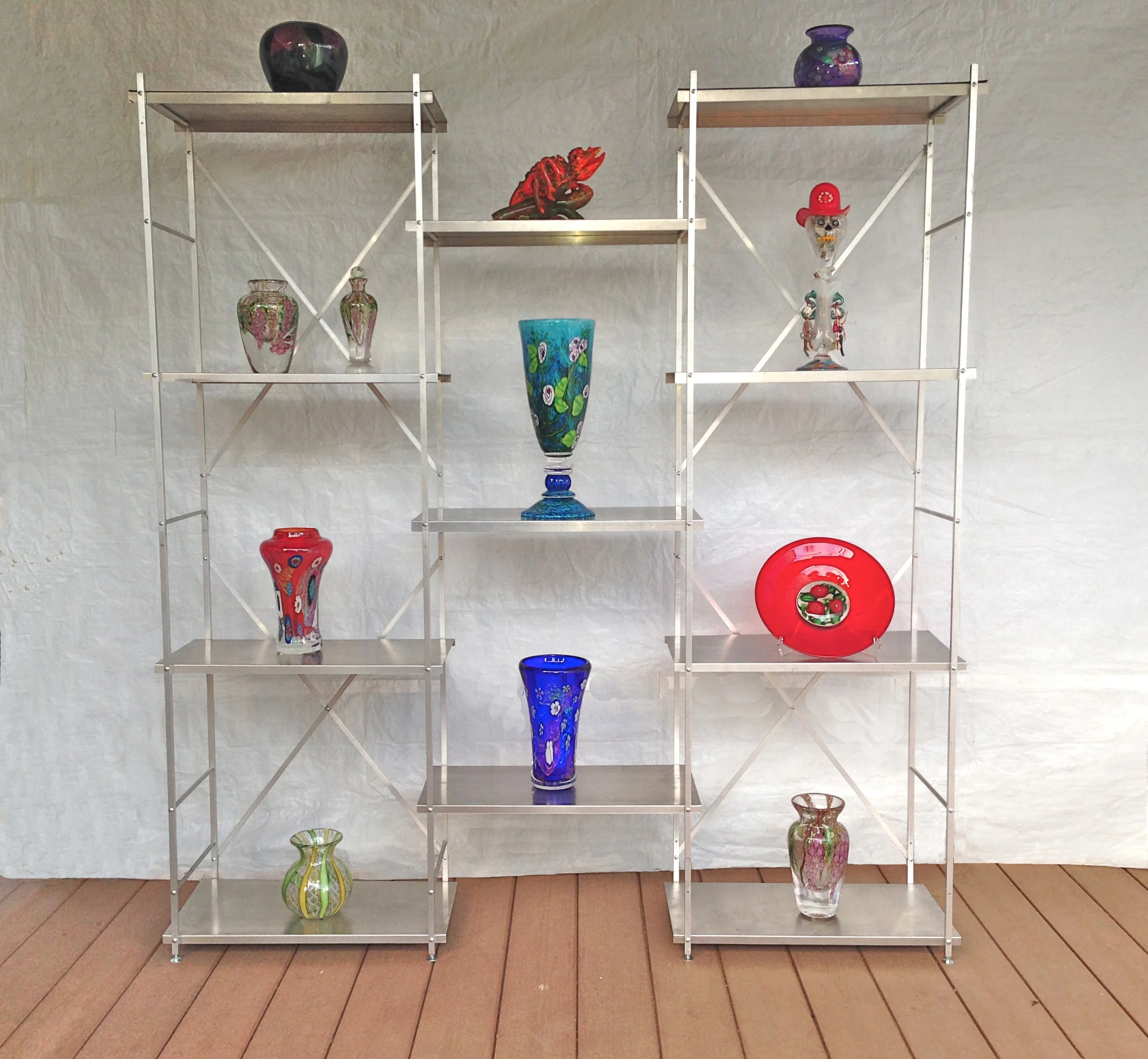 Instashelves portable shelving