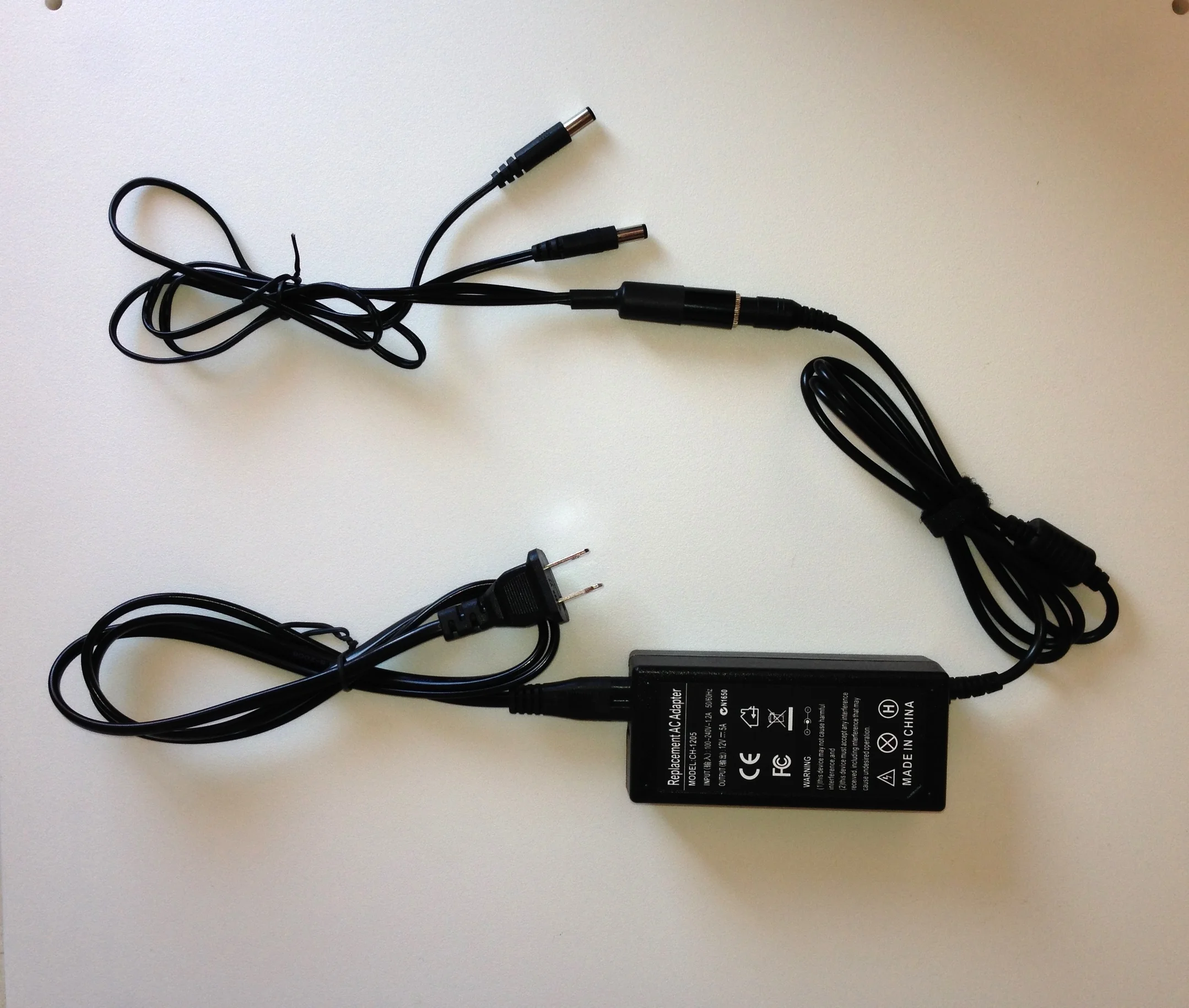 Power Supply and 2-way Splitter for LED-MW Light Strip